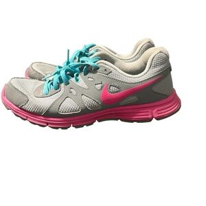Nike 554900-409 Revolution 2 Athletic Women’s Shoes Size 9 Gray/Turquoise/Pink